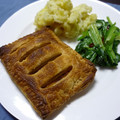 新妻あや's cooksnap of when they made さくっとミートパイ.