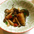 ぴ★ちゃこ's cooksnap of when they made 簡単副菜♡秋なすとしめじの塩昆布蒸し.