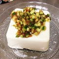 mikutasu's cooksnap of when they made きゅうりと梅和えのせ冷やっこ.