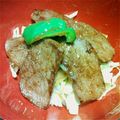 犬好き、ななんです。's cooksnap of when they made 焼肉のタレで簡単ステーキ丼.