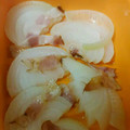 ぷ～にゃん♪'s cooksnap of when they made ルクエ♡新玉ねぎとベーコンのバター蒸し☆.
