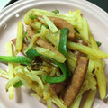 ymmtmai's cooksnap of when they made ✿じゃがピーとウインナーの細切り炒め✿.