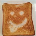 ひなたんぽぽ's cooksnap of when they made 浮かび上がる！簡単で甘いお絵かきトースト.