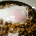 すいせんママ's cooksnap of when they made 簡単１人ランチ♬目玉焼き納豆丼♡.