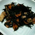 chokomashu's cooksnap of when they made 油揚げたっぷりひじき煮.
