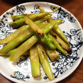 YUKIKI☆'s cooksnap of when they made 簡単♬アスパラの焼き浸し(炒め浸し？).