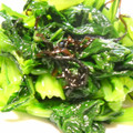 えいげつ's cooksnap of when they made 簡単　小松菜と塩昆布のあえもの.