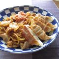 doiko's cooksnap of when they made 宇都宮風?豚キムチ餃子ソース焼きそば♥.