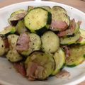 りょうこ■修行中's cooksnap of when they made 簡単☆ズッキーニと茄子の香り塩炒め.