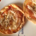 あきもふ's cooksnap of when they made 残った餃子の皮で即席ピザ☆.