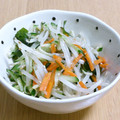けろまっちゃ's cooksnap of when they made 簡単！きゅうりともやしのナムル.