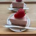 *けいこっこ*'s cooksnap of when they made ひな祭りにも♡苺のレアチーズケーキ.