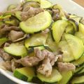 yossyism's cooksnap of when they made ズッキーニと豚肉のぺペロンチーノ風炒め.