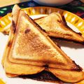 リラシャン's cooksnap of when they made お手軽るホットサンド.