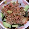つきよの's cooksnap of when they made 絶対美味い！アボガド納豆キムチ丼.