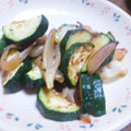 ■茉莉■'s cooksnap of when they made 簡単☆ズッキーニと豚肉の塩炒め.
