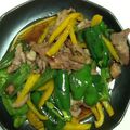 よし＠＠よし's cooksnap of when they made 焼肉のタレで♪チンジャオロース風.