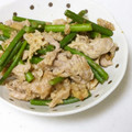 そらてんママ's cooksnap of when they made 夏のスタミナ！豚肉とニンニクの茎の炒め物.