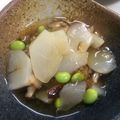クマ飼育員's cooksnap of when they made 枝豆で目にも涼しいかぶの葛煮.