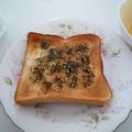 ＷａＴヒロコロ's cooksnap of when they made 超簡単！ふりかけトースト.