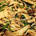 雅さん's cooksnap of when they made ほうれん草ときのこの中華炒め.