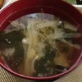 うさこママ★'s cooksnap of when they made オクラ・キャベツ・わかめの味噌汁.