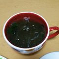 ともちゃん（＾０＾）'s cooksnap of when they made 即席　簡単　わかめ＆とろろスープ.
