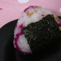 ピンクのたまご's cooksnap of when they made 紅しょうが入り！揚げ玉だけ♪天むす風おに.