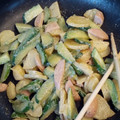 すぬーぴ's cooksnap of when they made じゃがいもときゅうりの炒め物.