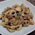 gongmei's cooksnap of when they made 蓮根と鶏のピリ辛炒め.