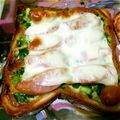 ﾆｺﾆｺﾆｺﾁｬﾝ's cooksnap of when they made 感（＞д＜)動!山盛りねぎのマヨトースト.