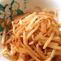 ミドリ子's cooksnap of when they made もやしで一品、くるみ味噌和え.