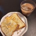 ほか弁ママ's cooksnap of when they made 簡単♡絶品♡カリカリチーズトースト♡.