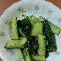 たぼーん's cooksnap of when they made 【簡単】たたききゅうりのナムル風胡麻和え.