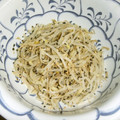 たいちまん's cooksnap of when they made 和えるだけ！もやしのオイマヨごま和え★.