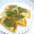 Satoco❋'s cooksnap of when they made ビールの簡単おつまみに餃子の皮でとろーり.