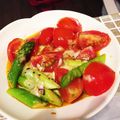 よこもす's cooksnap of when they made トマトとアスパラのガーリック炒め.