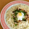 ムカリ's cooksnap of when they made 温泉卵のせ♪食べるラー油うどん.