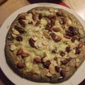 カバゴン's cooksnap of when they made ナッツとハチミツのピザ♡これはお菓子だね.
