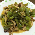 チーズ好きまいまい's cooksnap of when they made 簡単一品、ピーマンとシメジ炒め.
