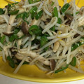 yu_no_mama's cooksnap of when they made ちゃちゃっと！モヤシとピーマン炒め！.