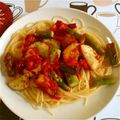 meatdumpli's cooksnap of when they made 旦那さんが作ったズッキーニのトマトパスタ.