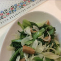 かおりんぱんだ's cooksnap of when they made リーフレタスときのこのカレー風味炒め.