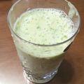 ykitchenn's cooksnap of when they made 旬の桃ＤＥすむーじー☆.
