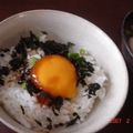 takerumama's cooksnap of when they made 卵黄の大葉にんにく醤油漬け(卵かけご飯).