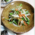 ＴＯＭＯＷＡＴ's cooksnap of when they made たまねぎと水菜とにんじんの梅肉和え.