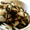 nabrat's cooksnap of when they made 超簡単大根と大葉と塩昆布のサラダ。.