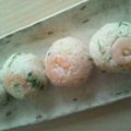 70cafe's cooksnap of when they made 超簡単！天かすで作る「天むす風おにぎり」.