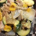 sacoharu's cooksnap of when they made 鶏肉と夏野菜ズッキーニのチーズ炒め.