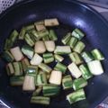 みさっくす85's cooksnap of when they made キュウリの中華風胡麻油炒め.